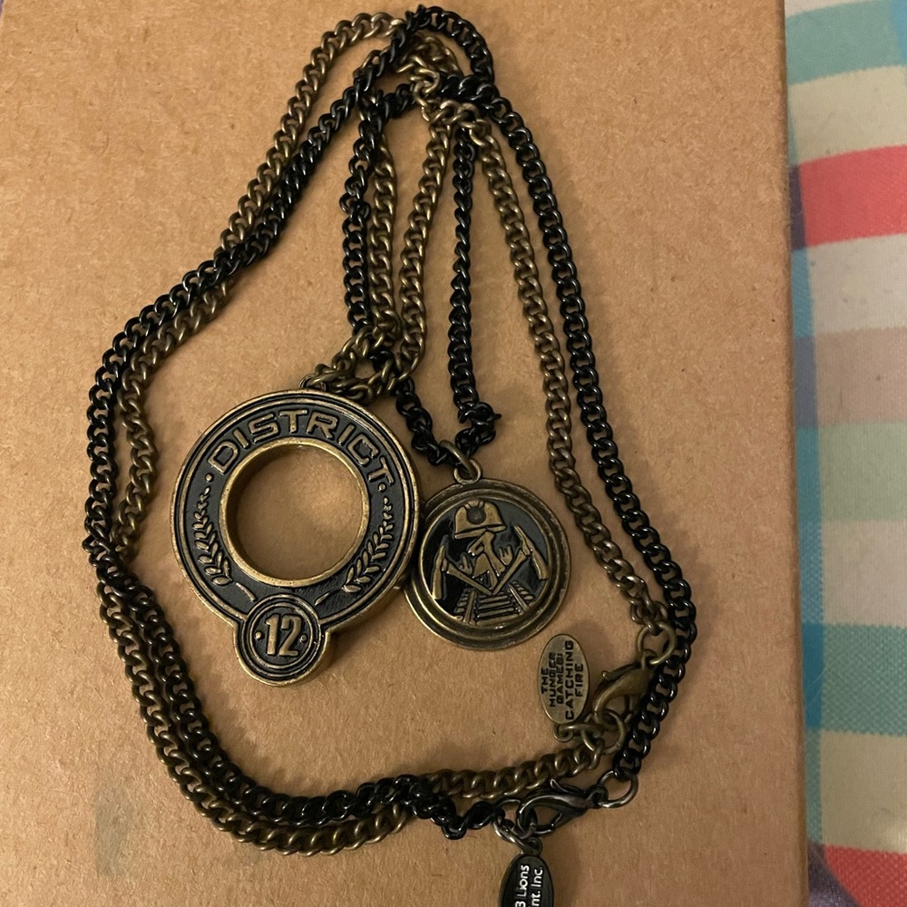 The Hunger Games: Catching Fire dual necklace